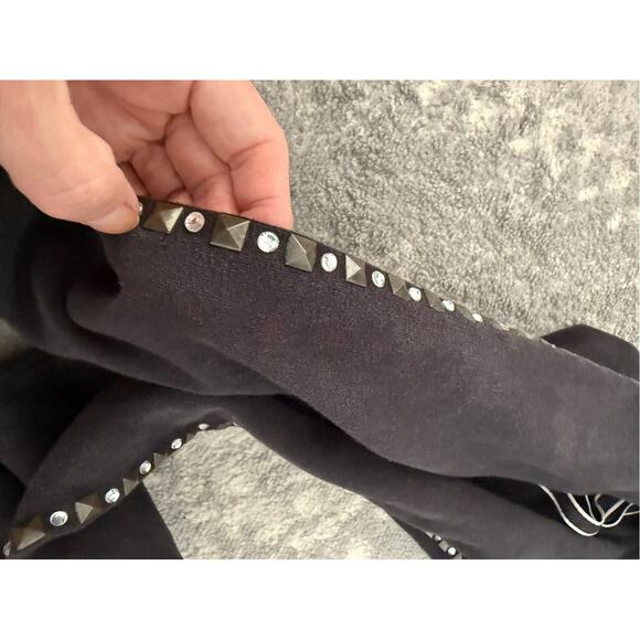 Y2K 2000s VS Pink Low Rise Black Cropped Sweatpants Joggers Butt Logo Studded S - Picture 10 of 12